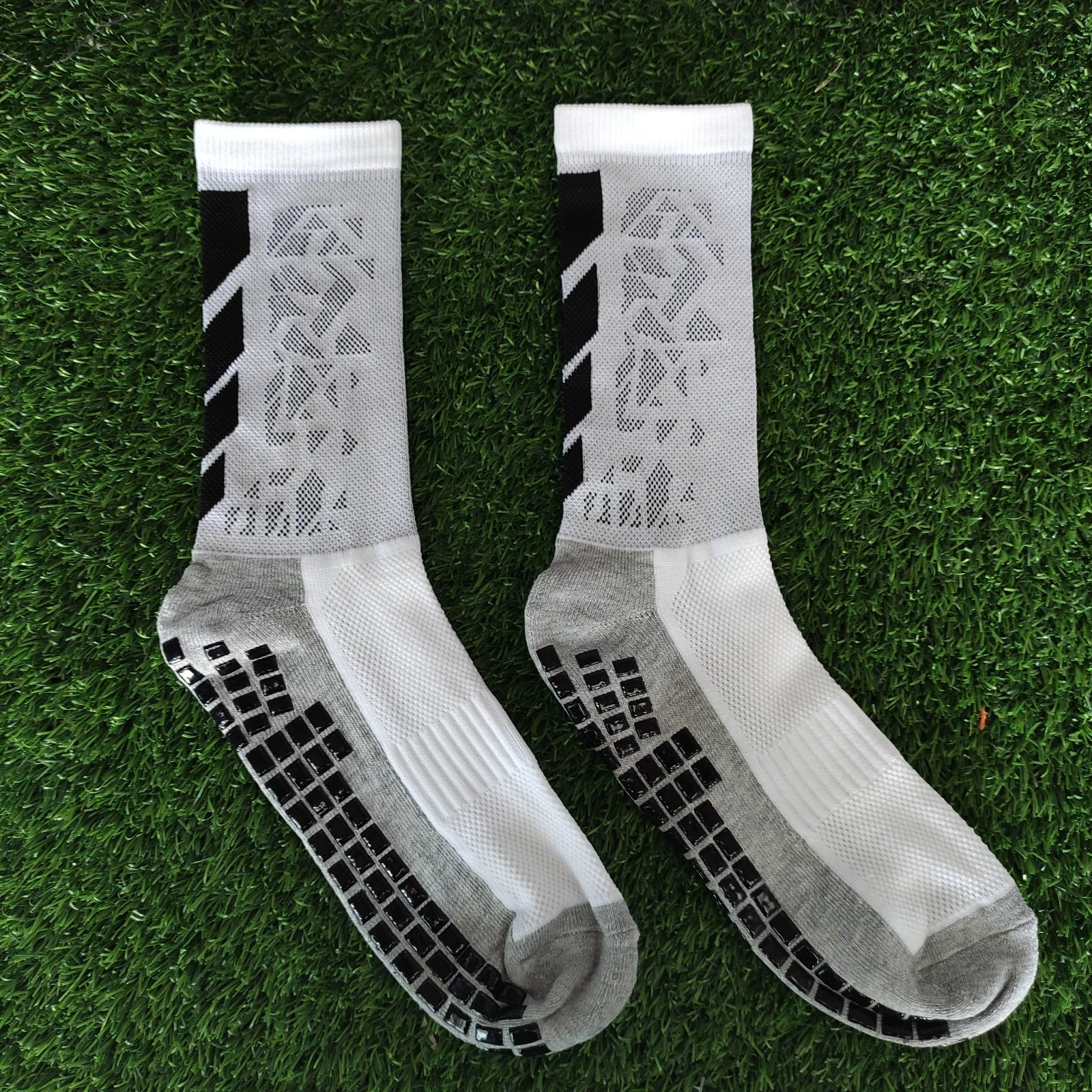 جوراب استوپ دار خارجی